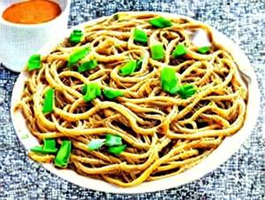 Egg Hakka Noodles