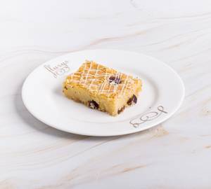 White Chocolate & Cranberry Brownie