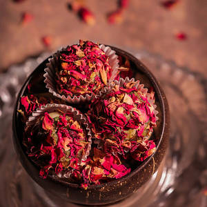 Gulab Laddu
