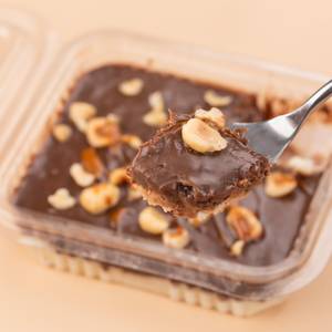 Hazelnut Kunafa Fudge