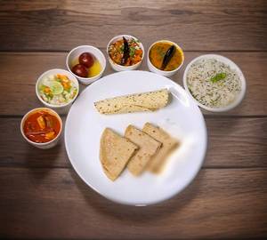 Mini Veg Thali