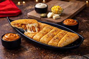 Stuffed Garlic Bread Filled With Juicy Paneer And Cheese