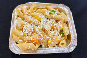 White sauce pasta