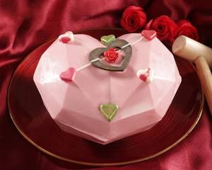 Breakup Pinata (550 Gms)