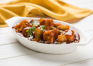 Chilli Paneer [549 Kcal]