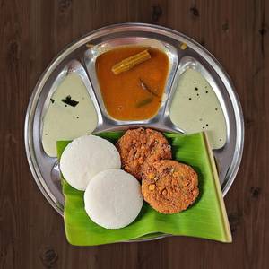 Combo Mix - Idli & Dal Vada 4pcs
