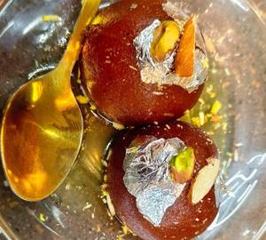 Hot Gulab Jamun (2 Pc)