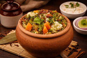 Matka Shahi Subzi Dum Biryani With Raita