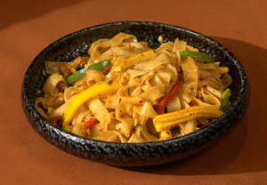 Peanut Chilli Oil Noodle