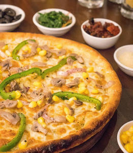 Farm Fresh Pizza