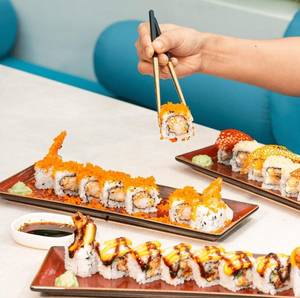 Prawn Tempura Sushi (8 Pcs)