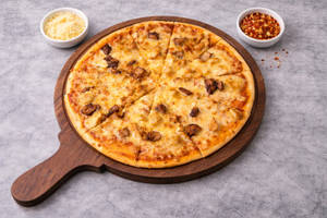Triple Chicken Pizza