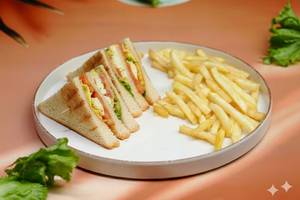Simple Chicken Club Sandwich