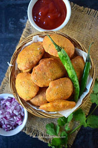 Assorted Pakoda