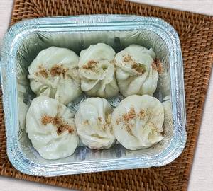 Veg Steamed Momos [6 Pieces]