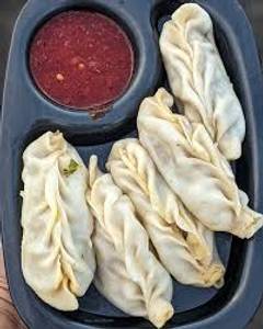 Chicken steamed momos  [5 pieces]