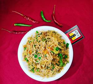 Egg Burnt Chilly & Garlic Noodles