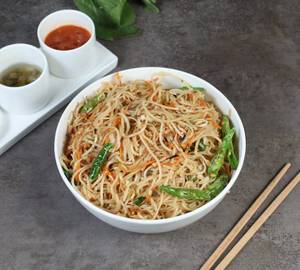 Veg Chilli Garlic Noodles