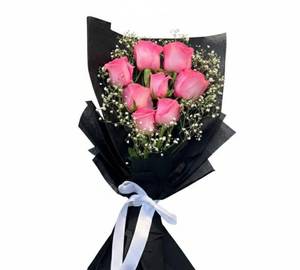 8 Pink Rose With Black Colour  Wrapping.