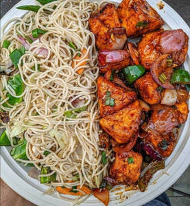 Veggie Hakka Noodles With Chilli Paneer With Small Cold Drink Combo