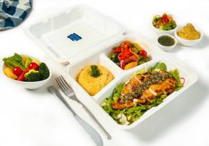 Grilled Chicken Breast Field Tray With Chimichurri
