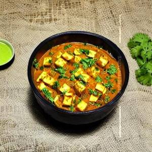 Matar paneer