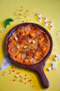 Paneer Tikka Pizza