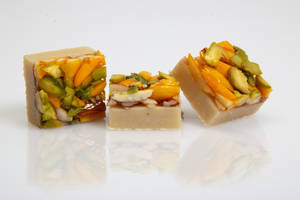 Kaju Dry Fruit Square