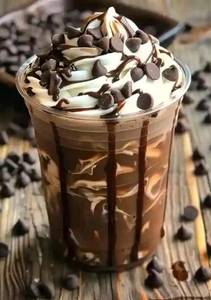 Cold coffee with choco chips