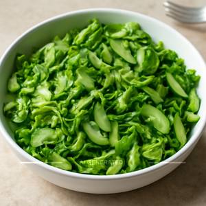 Sliced Green Salad