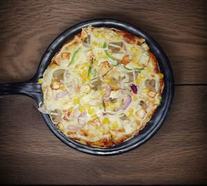Golden Fresh Pizza