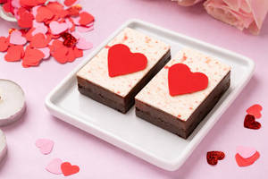 Valentine's Strawberry Brownie [2 Pieces]