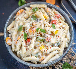 White Sauce Pasta Veg