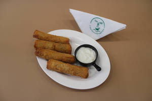 Veg Roll (4 Pcs)