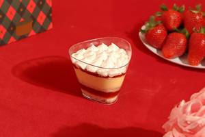 Limited Edition London’s Famous Strawberry Compote Trifle