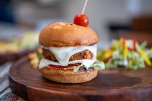 Bombay Burger