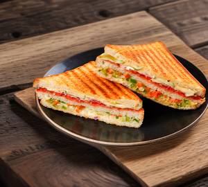 Veg Grilled Sandwich (2 Pcs.)