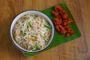 Veg Noodles With Gobi 65