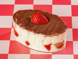 Strawberry Tiramisu