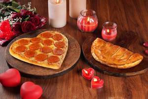 Heart Shape Non-Veg Pizza + Garlic Bread