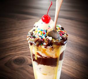Ice Cream Sundae