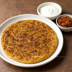 Ratlami Paratha With Curd And Pickle
