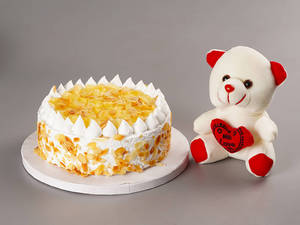 Pineapple Cake & Teddy