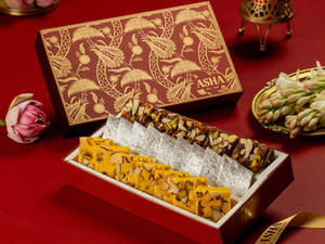 Asha 106 Kaju & Khova Mix Sweet 500Gms