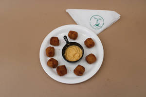 Jalapeno Cheese Pops (8 Psc)