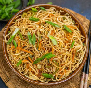 Veg Hakka Noodles