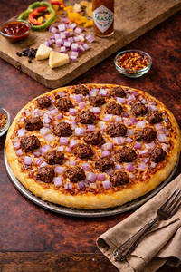BBQ And Onion Pizza
