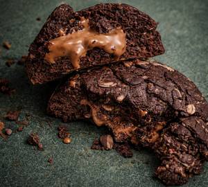 Against The Rules (Cocoa with Biscoff Cookie)