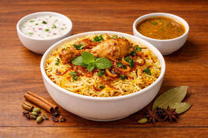 Hyderabadi Chicken Dum Biryani