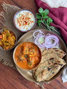 Handi Paneer Combo With Lachha Paratha